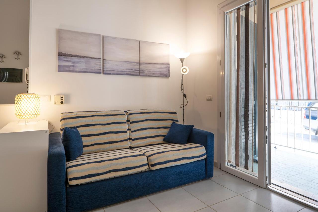 Appartamenti Amelia E Corrado Marina di Ragusa Exterior foto